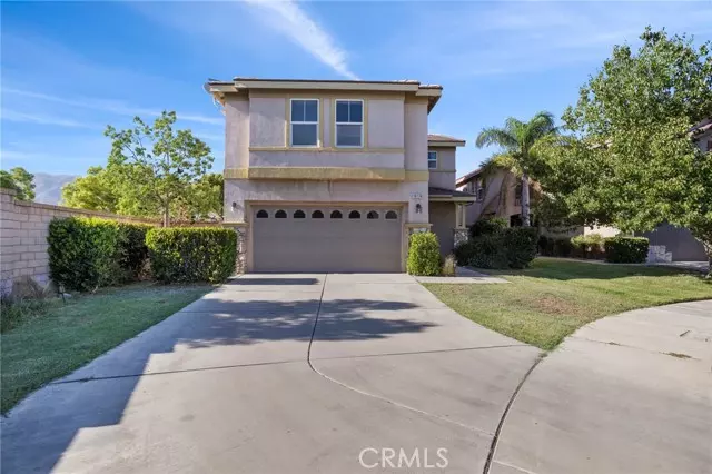 16174 Los Coyotes Street, Fontana, CA 92336