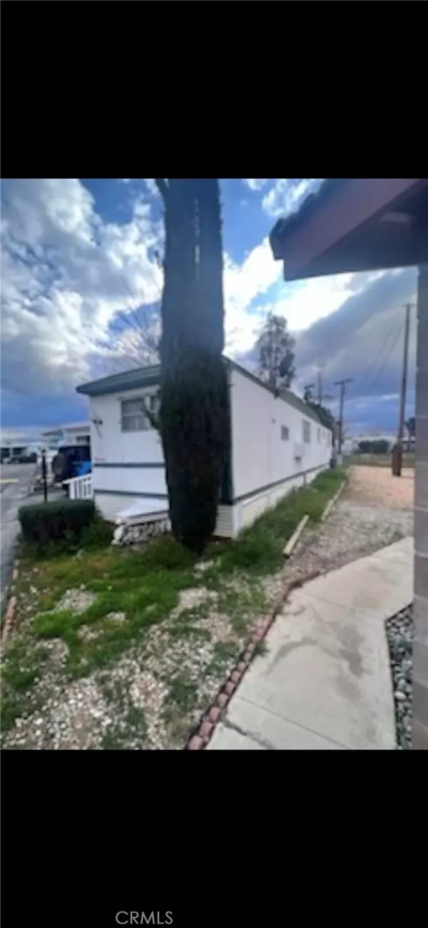 Hesperia, CA 92345,9241 C #41