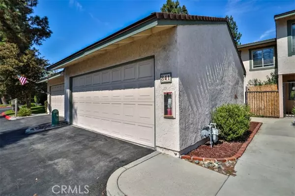 841 E Silver Maple Drive, Azusa, CA 91702