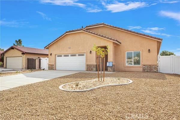 13851 Topmast Drive, Helendale, CA 92342