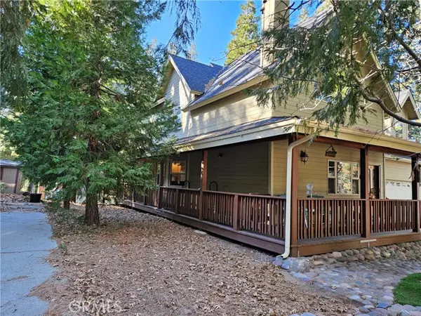 218 Chippewa Lane, Lake Arrowhead, CA 92352