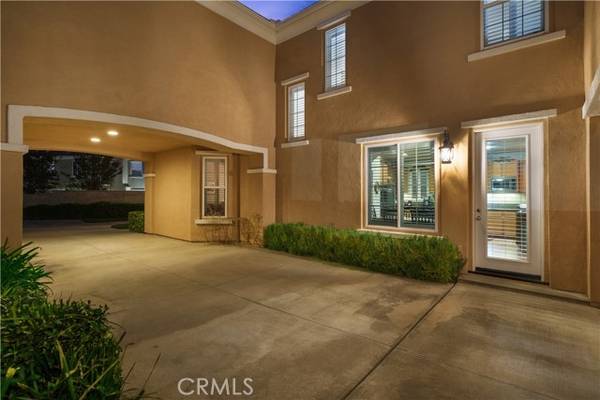 Fontana, CA 92336,5437 Martingale Way