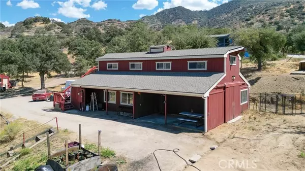 18401 Pellisier Road, Tehachapi, CA 93561