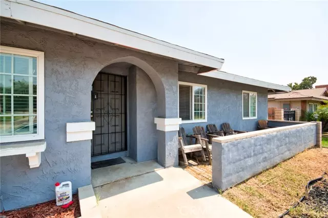 553 S Arrowhead Avenue, Rialto, CA 92376