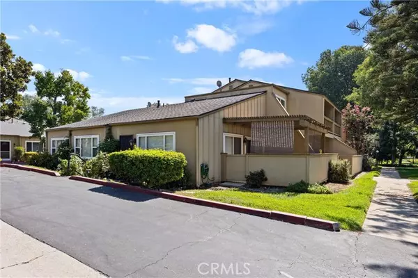 San Dimas, CA 91773,1448 W Badillo Street #114