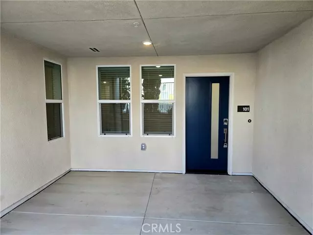 4152 E Axis Privado #101, Ontario, CA 91764