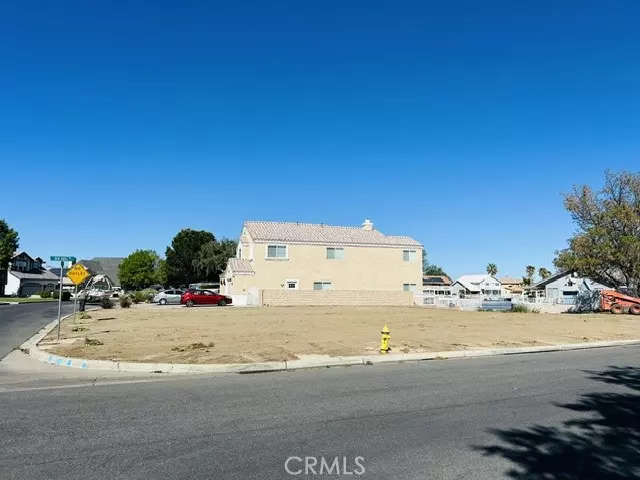 Victorville, CA 92395,13400 Sea Gull