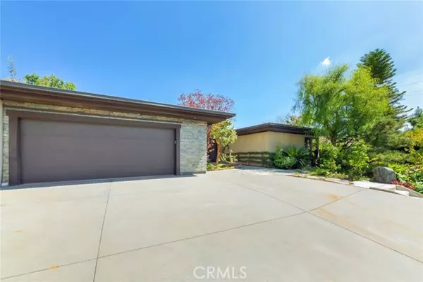 Azusa, CA 91702,1530 N Viewcrest Drive