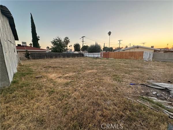 560 N Acacia Avenue, Rialto, CA 92376