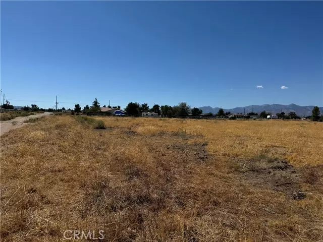 Oak Hills, CA 92344,0 Anaconda