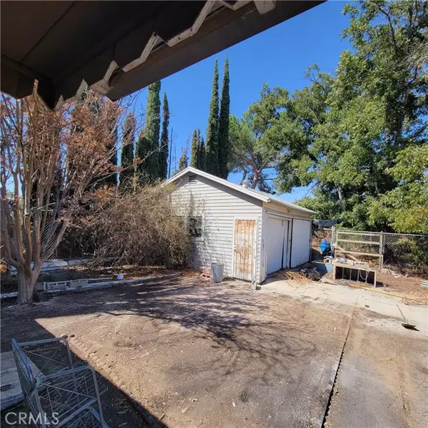 Ontario, CA 91762,414 W Locust Street