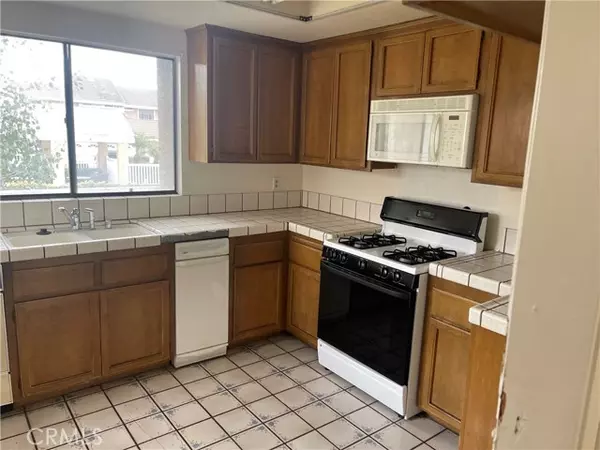 Upland, CA 91786,1536 Corte Caballo