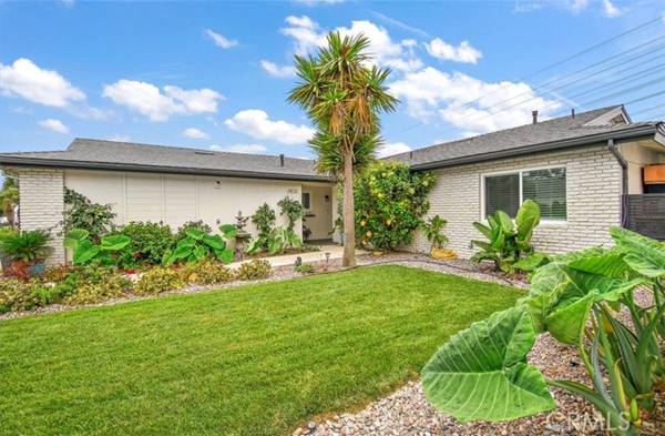 285 Harvard Lane, Seal Beach, CA 90740