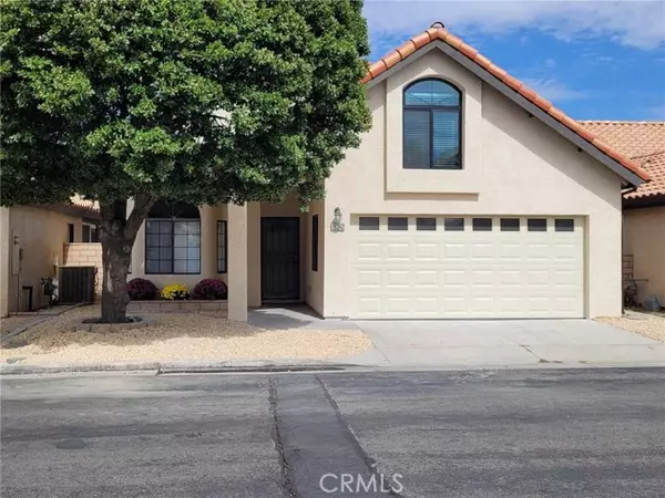 19242 Palm Way, Apple Valley, CA 92308