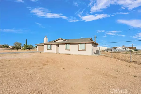 22780 Itasca Road, Apple Valley, CA 92308