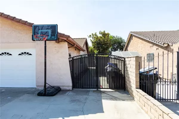 Upland, CA 91786,1408 W 14th Street