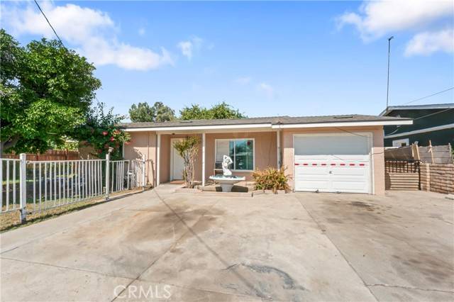 15148 Hibiscus Avenue, Fontana, CA 92335