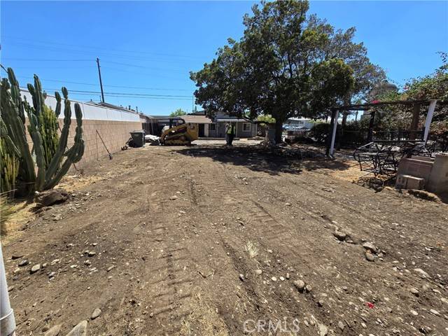 Irwindale, CA 91706,16249 Arrow Hwy