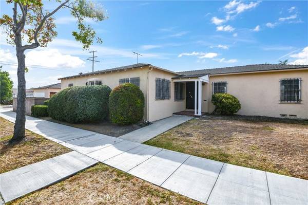 3656 Walnut Avenue, Long Beach, CA 90807