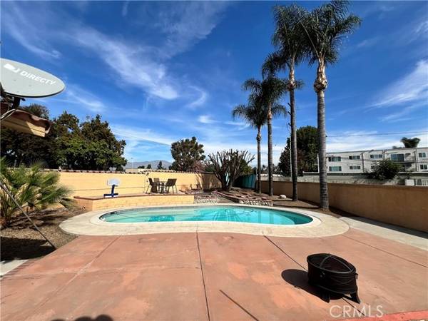 1335 W Crumley Street, West Covina, CA 91790