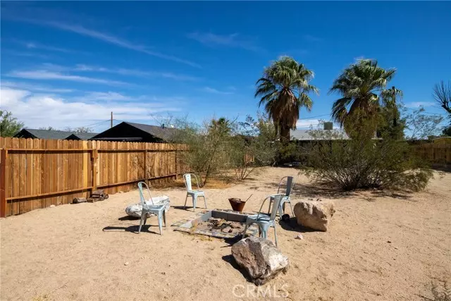 6443 Valley View Street, Joshua Tree, CA 92252