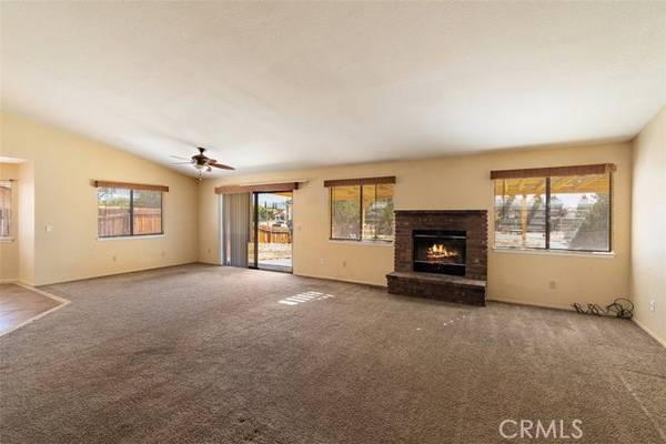 15631 Via Cartagena, Hesperia, CA 92345