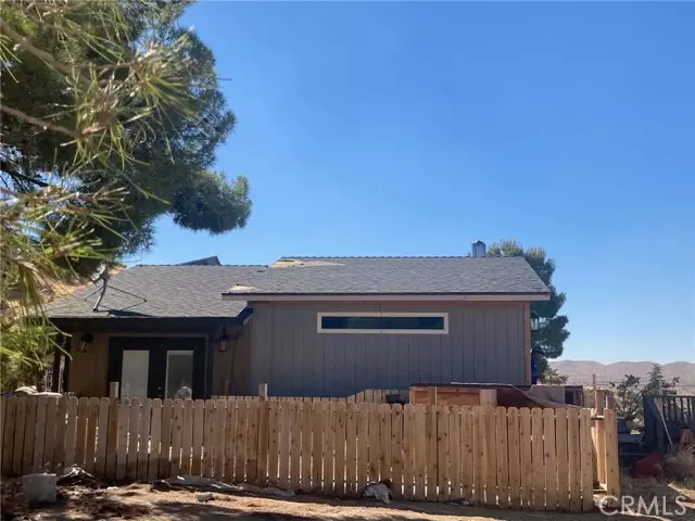 24207 Cascade Trail, Apple Valley, CA 92308