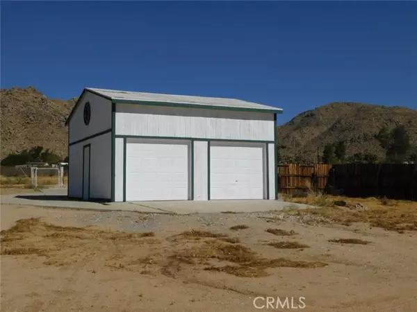 Apple Valley, CA 92307,24475 Pala Lane