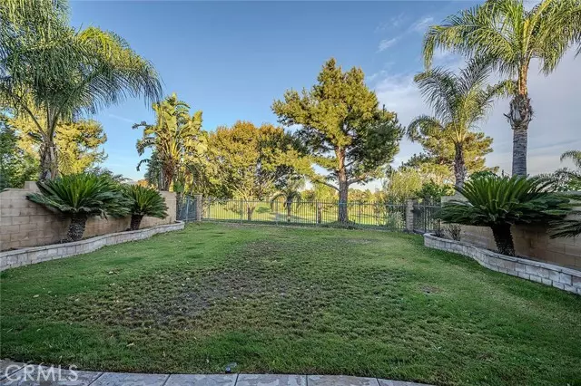 6217 Long Cove Drive, Fontana, CA 92336