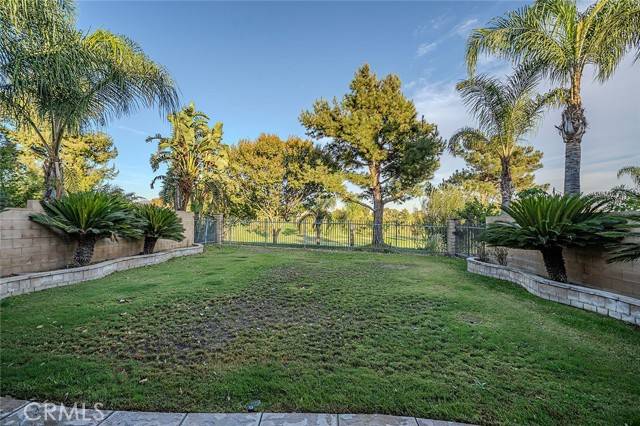 6217 Long Cove Drive, Fontana, CA 92336