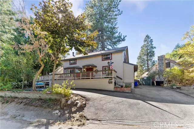 406 Forest Lane, Crestline, CA 92325