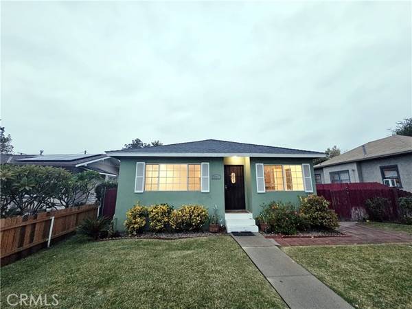 331 W Lemon Avenue, Monrovia, CA 91016