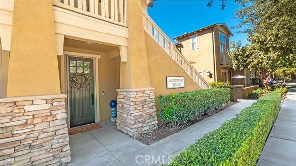 3240 S Westmont Lane #10, Ontario, CA 91761