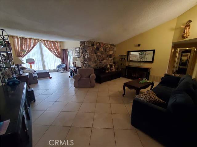 Northridge, CA 91324,18627 Knapp Street