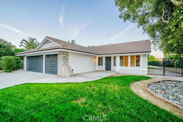 1405 Merganser Circle, Corona, CA 92882