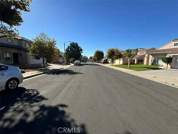 Moreno Valley, CA 92557,10572 Pepper Ridge Lane