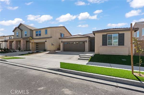 16721 Mistletoe Lane, Fontana, CA 92336