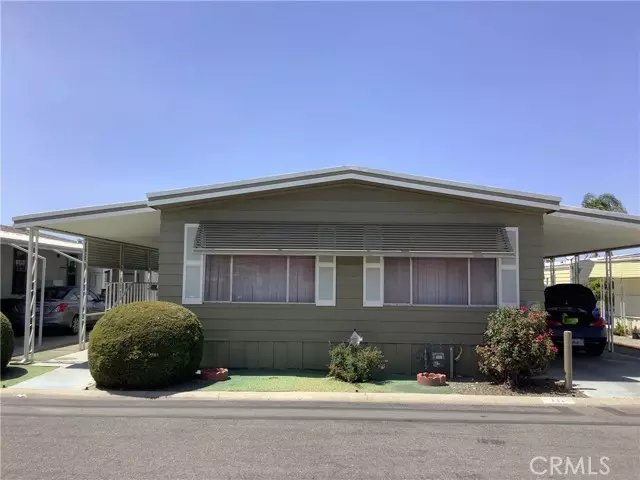 1895 W Devonshire #111, Hemet, CA 92545