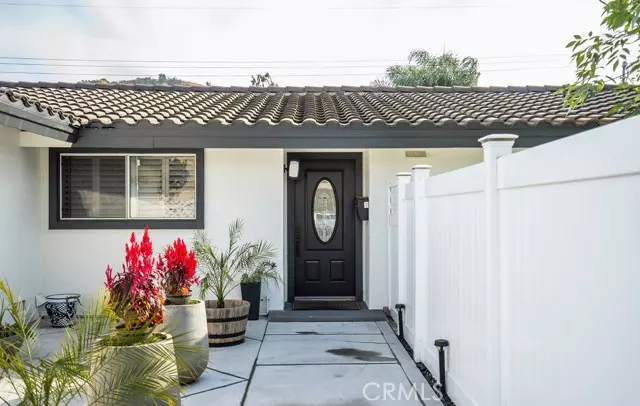 Glendora, CA 91740,538 E Colorado Avenue