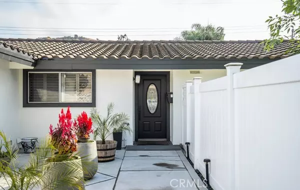 538 E Colorado Avenue, Glendora, CA 91740