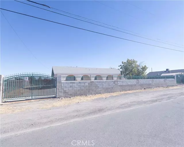 43024 7th Street, Lancaster, CA 93535