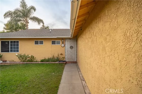 Ontario, CA 91764,927 N Glenn Avenue