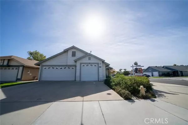 Perris, CA 92571,177 Sunny Halo Court