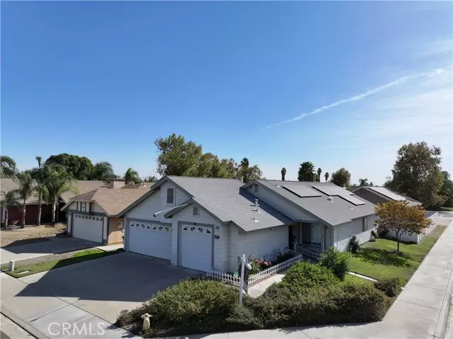 177 Sunny Halo Court, Perris, CA 92571