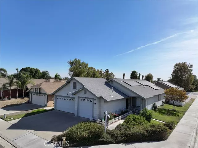 Perris, CA 92571,177 Sunny Halo Court