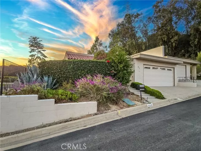 862 W Highpoint Drive, Claremont, CA 91711