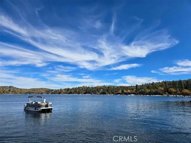 Lake Arrowhead, CA 92352,1536 Yosemite Drive