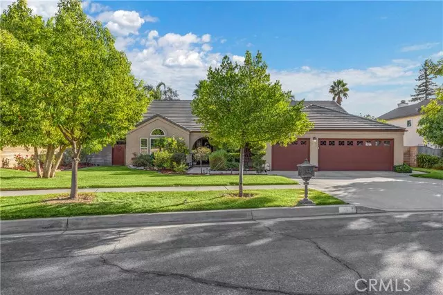 1472 Elmhurst Way, Upland, CA 91784