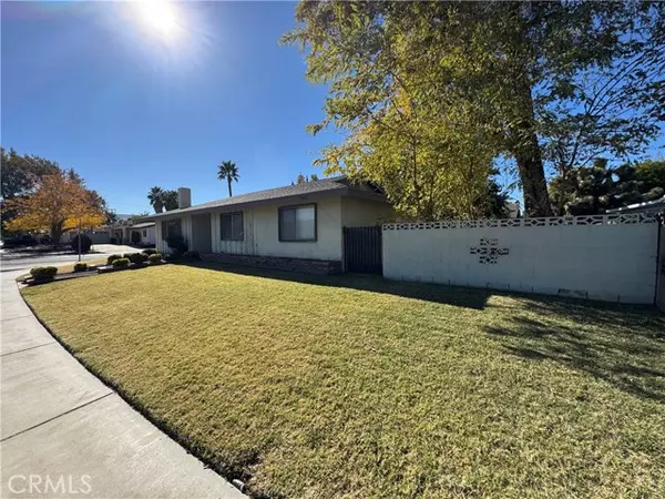 39643 Country Club Drive, Palmdale, CA 93551