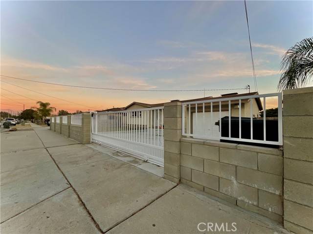 16319 Athol Street, Fontana, CA 92335